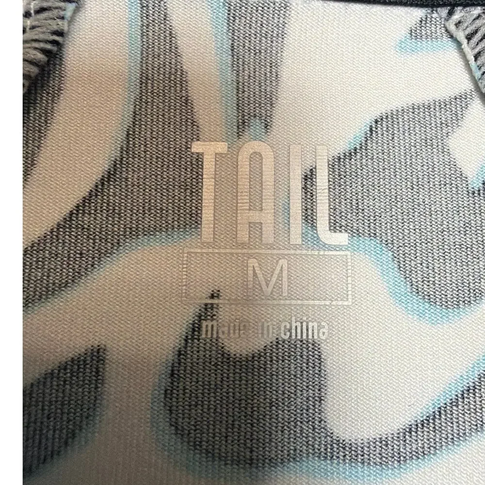 Tail golf sleeveless